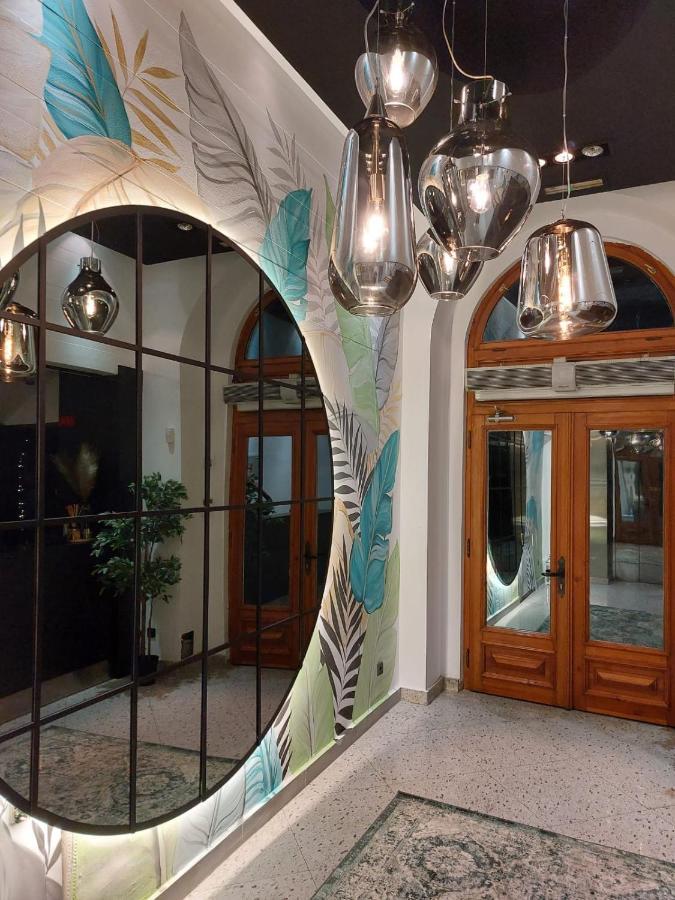 Natali Luxury Suites- Mini Rooms Beograd Eksteriør billede