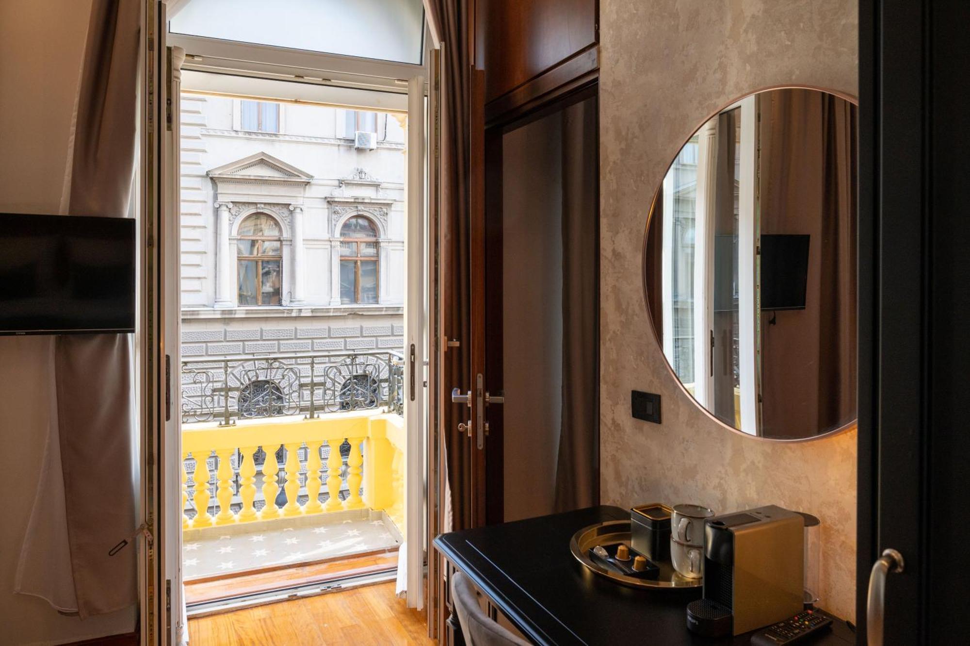 Natali Luxury Suites- Mini Rooms Beograd Eksteriør billede